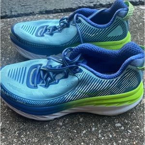 Hokas!